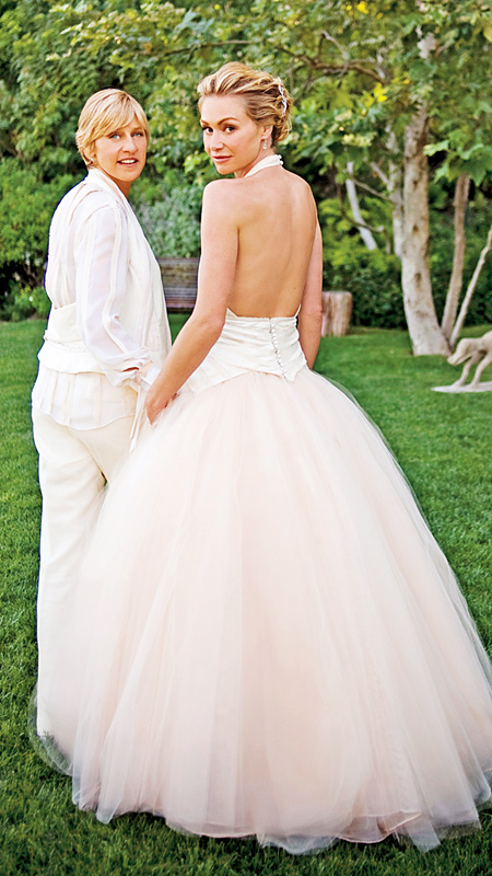 082114-celebrity-wedding-dresses-4-567