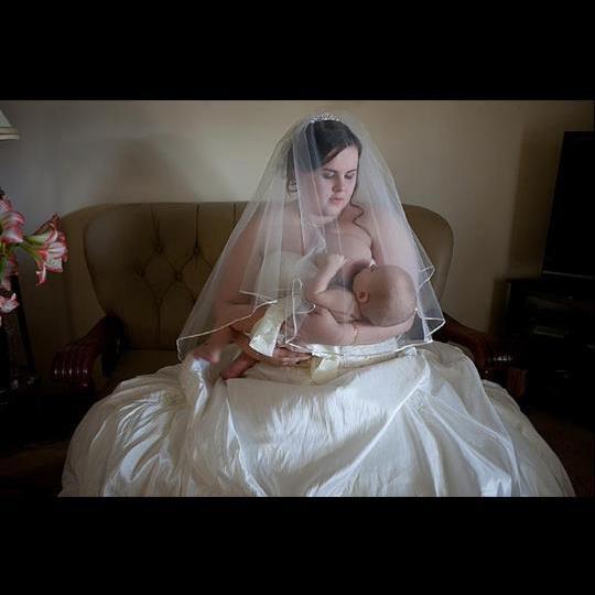 Jo-Hanna Gordon breastfeeding her son Andy on her wedding day. Image: Margan Photography Jo-Hanna Gordon breastfeeding her son Andy on her wedding day. Image: Margan Photography