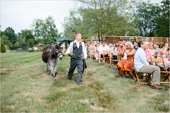A chic cowboy/country wedding. Image: Jacquelyn Poussot