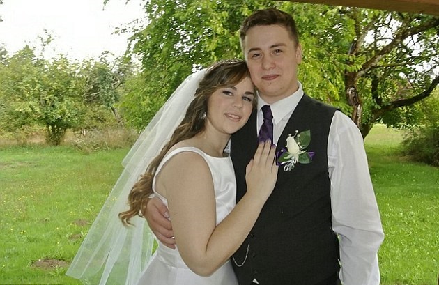 Easy Weddings Snapchat Wedding 2