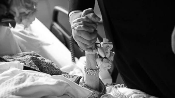 Easy Weddings Surprised Grandma 5