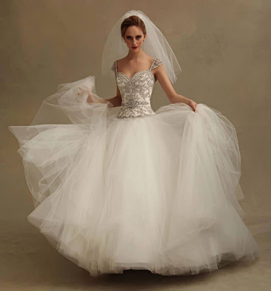 Eve Of Milady and Amalia Carrara wedding gown Eve Of Milady and Amalia Carrara wedding gown