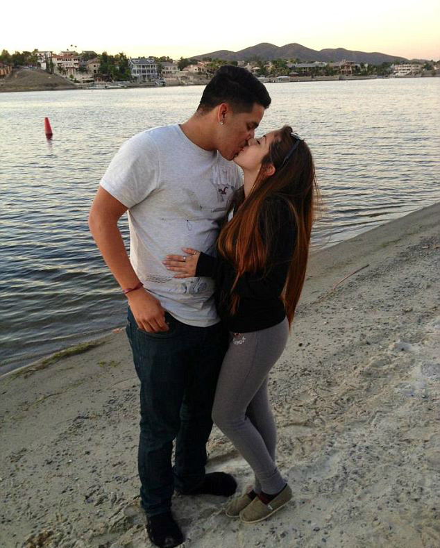 Leslie Rivera - Dying Teen Marries High School Sweetheart In Dream Wedding 6