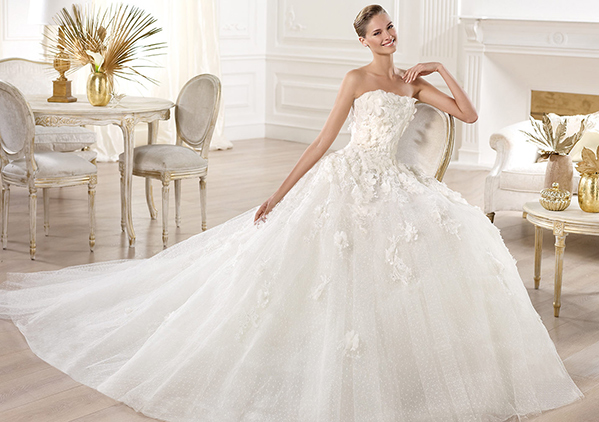 Wedding gowns Elie by Elie Saab 2014 collection.