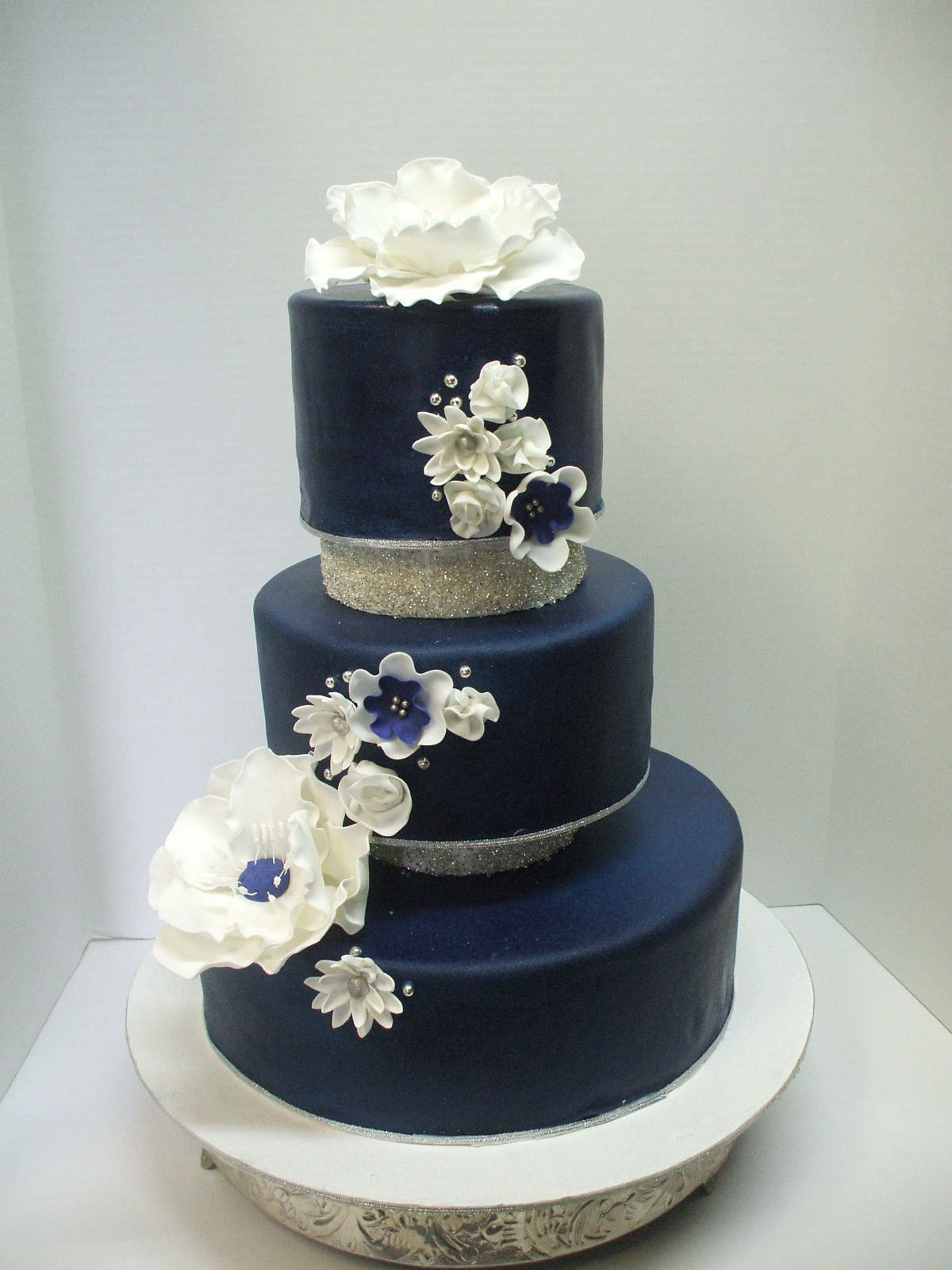 Navy blue wedding cake