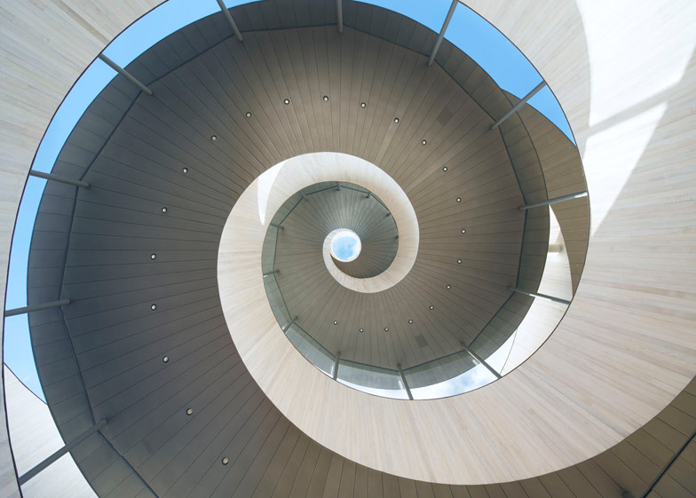 Ribbon Chapel in Japan (3)