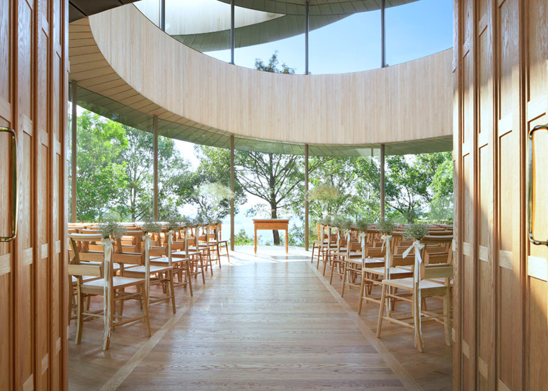 Ribbon Chapel in Japan (5)