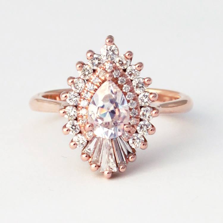 Unique engagement rings. Image Heidi Gibson via Facebook