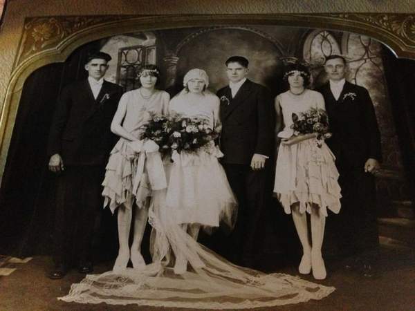 Victoria and Steven Wrubel on their wedding day on September 29, 1929. Image: Detroit Free Press Victoria and Steven Wrubel on their wedding day on September 29, 1929. Image: Detroit Free Press