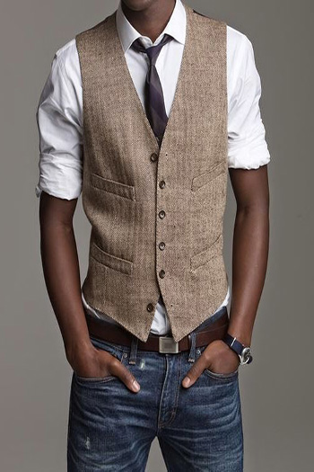 grooms wedding style - casual