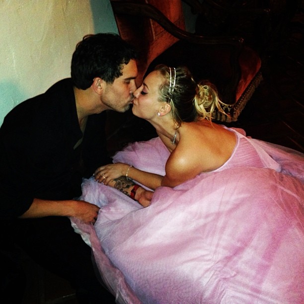 The Big Bang Theory's Kelly Cuoco in her pink Vera Wang wedding dress