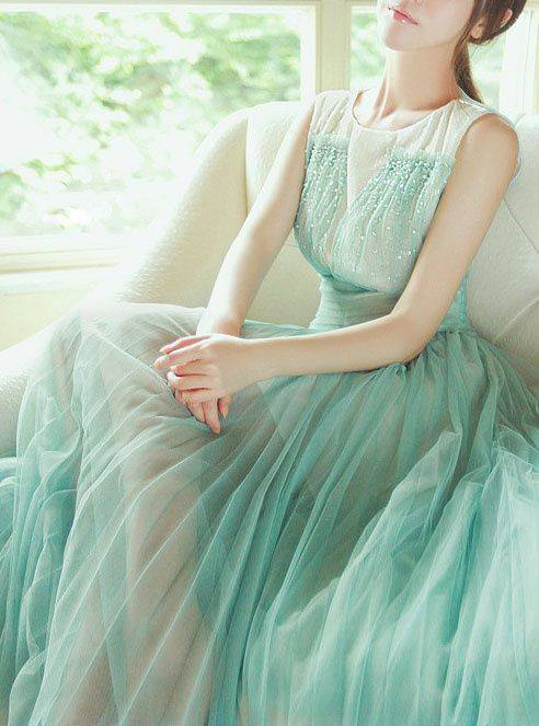 mint green bridesmaids dress