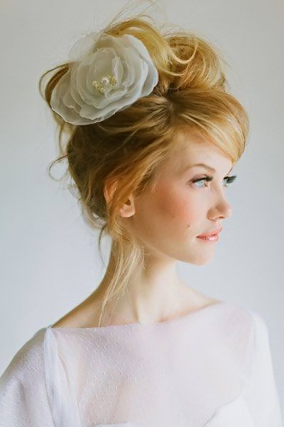 tousled wedding hair