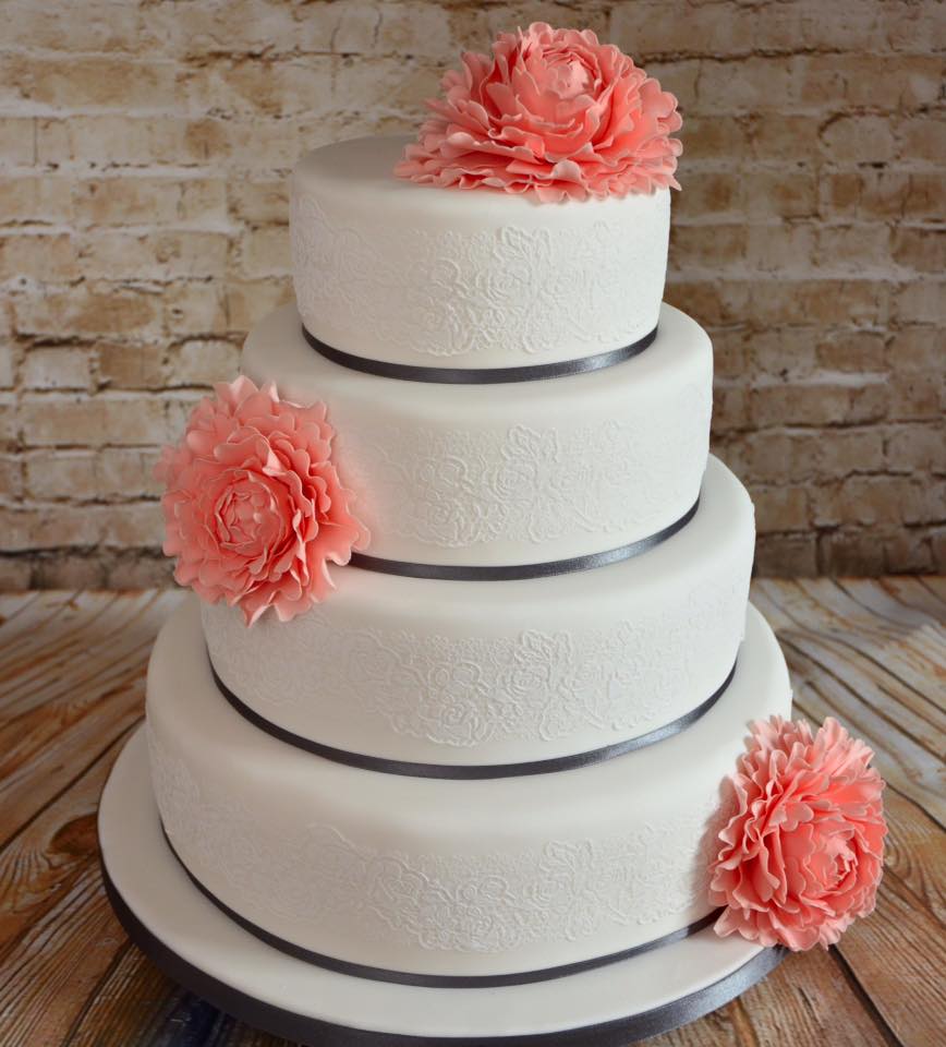 wedding cakes sussex