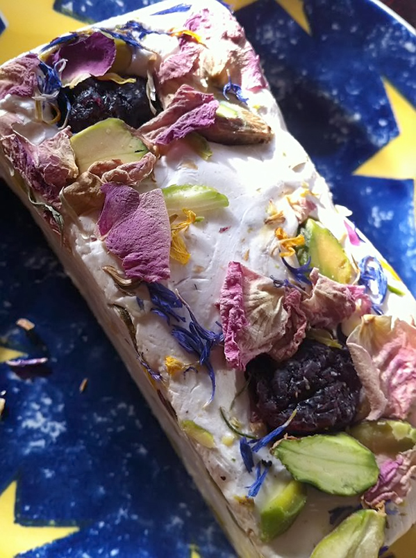 white chocolate nougat bomboniere