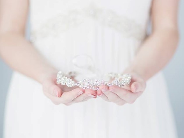 uk bridal accessories