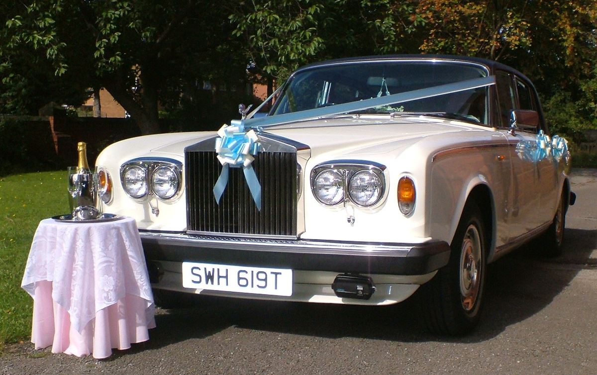 wedding cars West Yorkshire