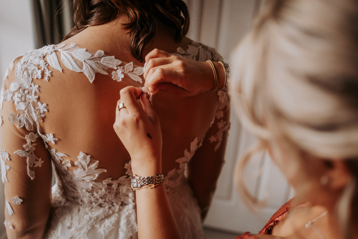 The Lancrigg wedding for Jenny and James. Photographed by Clare Geldered.